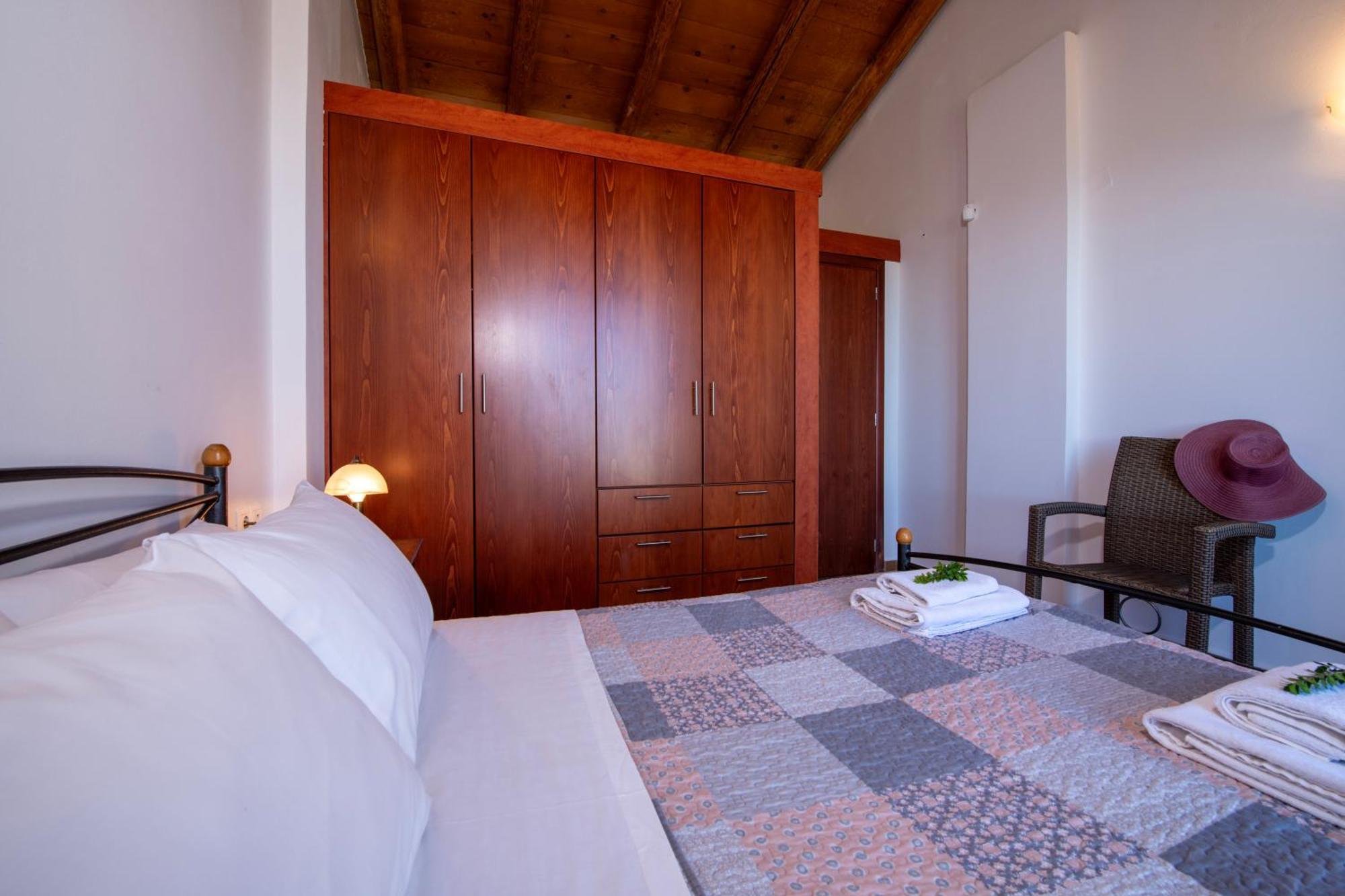 Malathiros Traditional Villas Экстерьер фото