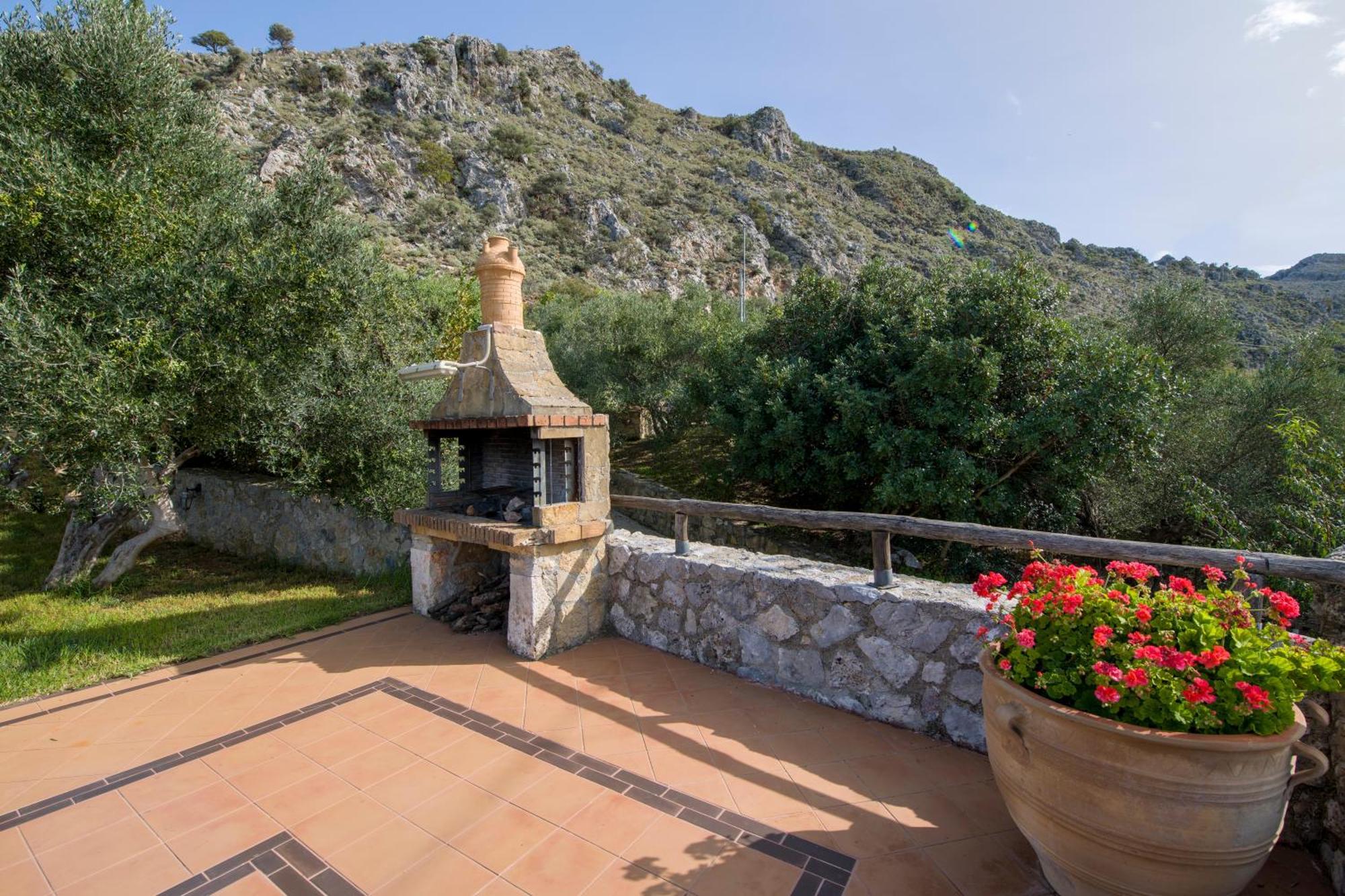 Malathiros Traditional Villas Экстерьер фото