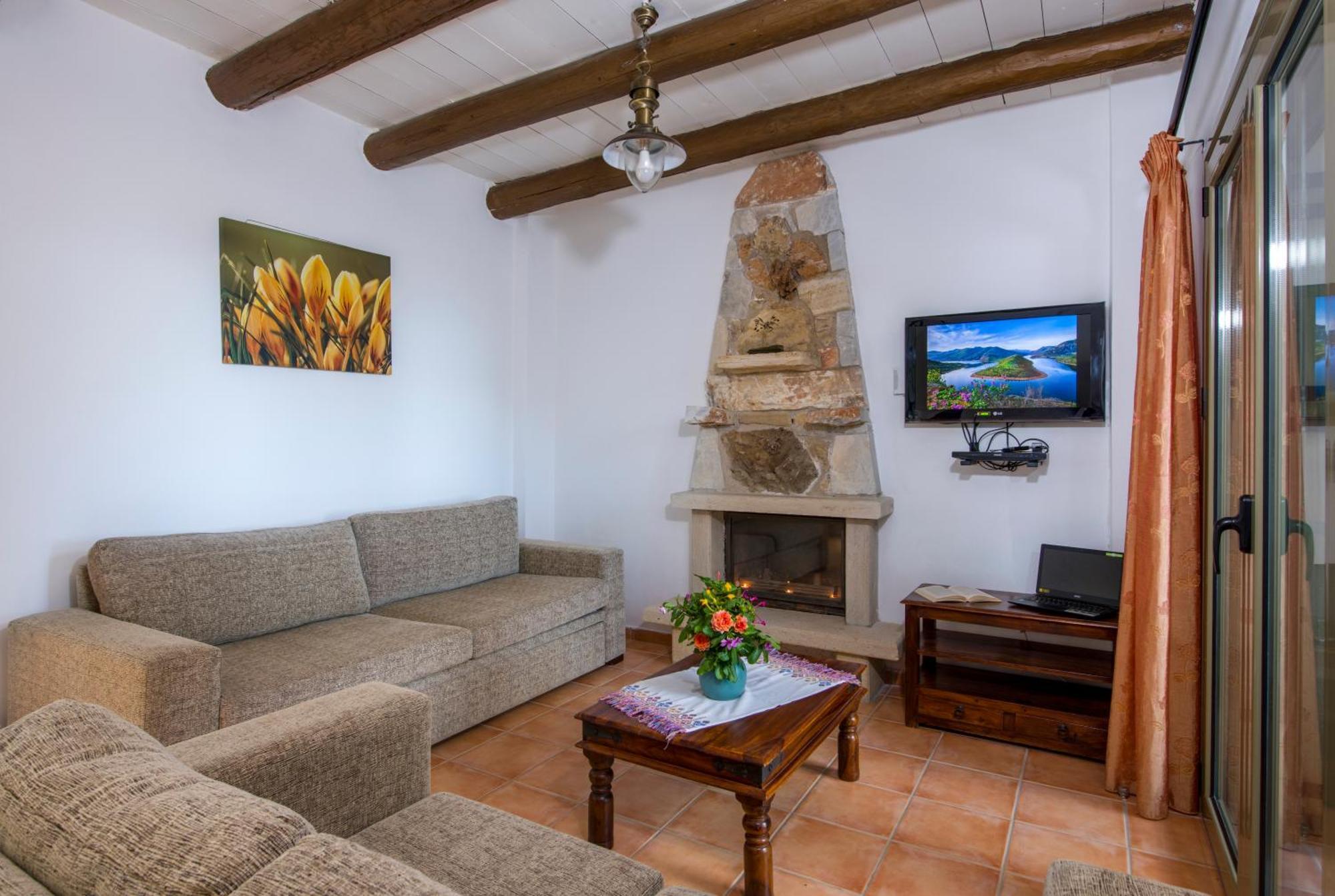 Malathiros Traditional Villas Экстерьер фото